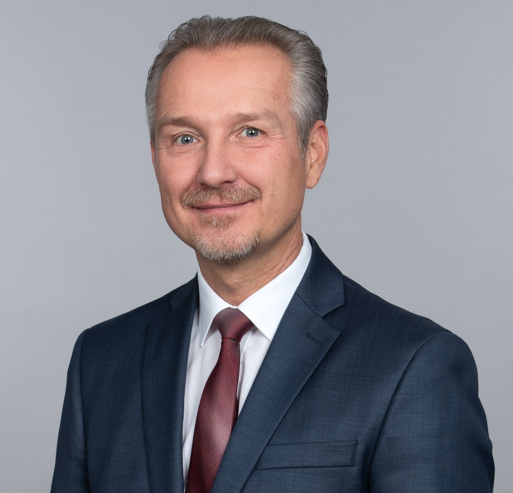 Jürgen Didi - Ihr Immobilienmakler und Baufinanzierungsvermittler seit 1993 Jürgen Didi - Ihr Immobilienmakler und Baufinanzierungsvermittler seit 1993